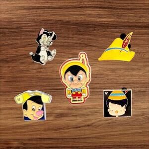 5 Pinocchio Disney Parks Trading Pins, Plus 2 Bonus Pins